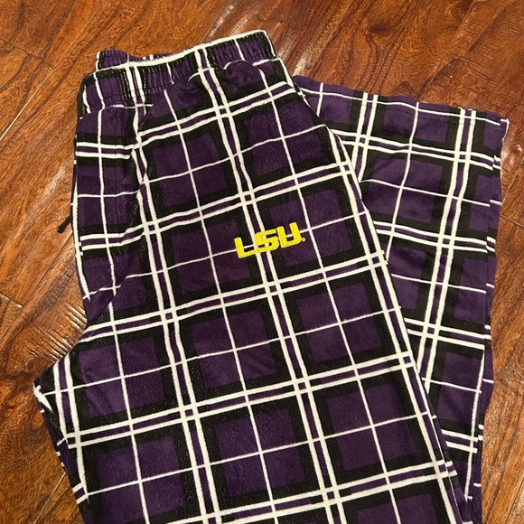 Mens- LSU lounge pants Purple Plaid - Picture 2 of 4